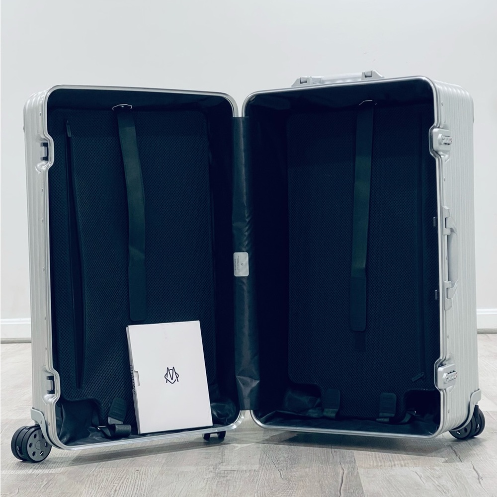 RIMOWA TRUNK. Wheeled Suitcase - Picture 14 of 15